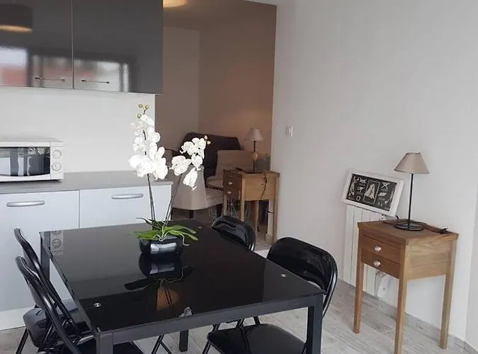 Re 2 Personnes Apartamento *